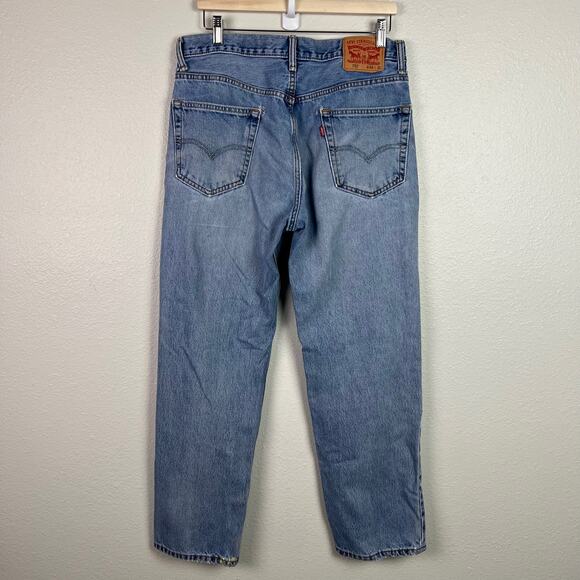 Levi's Men's 550 Relaxed Fit Distressed Jeans 34 x 31 Light Wash - Picture 2 of 11